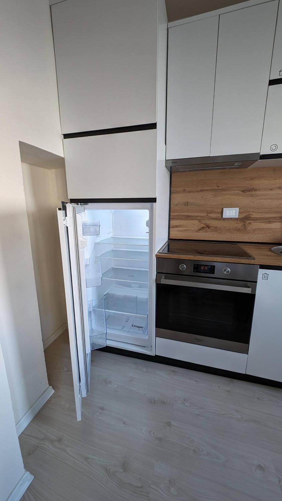 Modern Cozy Apartment 10 Min Walk To Skanderbeg Square Tirana Buitenkant foto